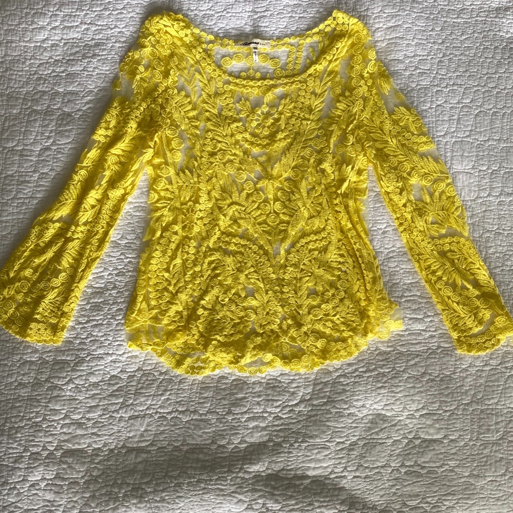 Long sleeve eyelet shirt